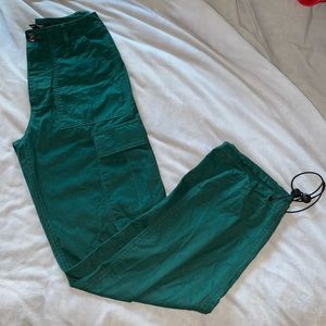 Green cargo pants Brand: Forever 21 size: S